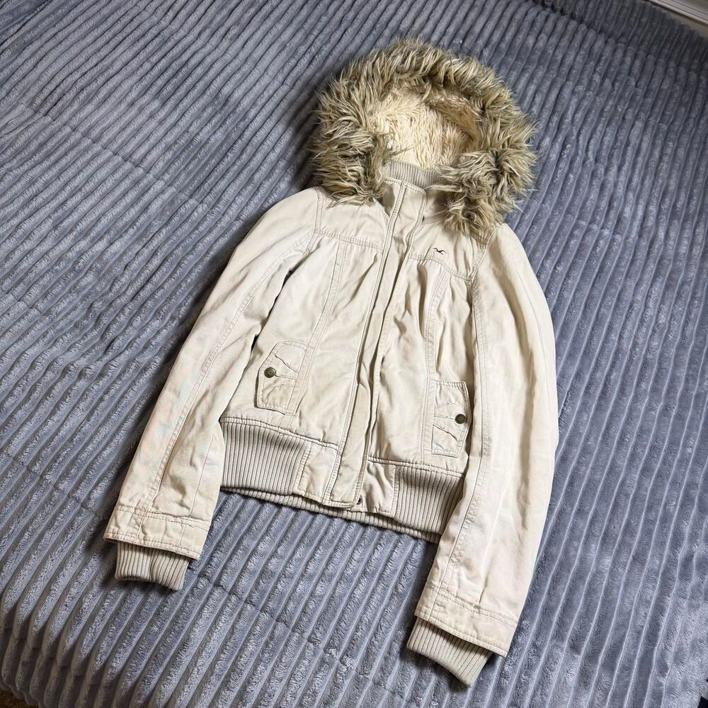 Vintage Y2K Cream Hollister Co. Fur Lined Hooded Jacket Babydoll Womens Size M